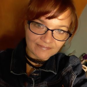 Meet your Posher, Stacy